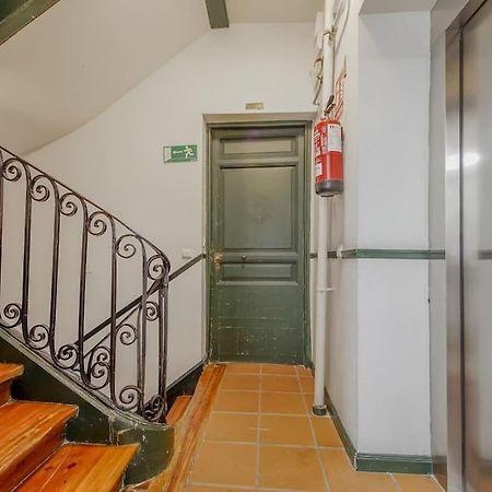 Modern Apt Para 6Px En La Plaza De Tirso De Molina Мадрид Экстерьер фото